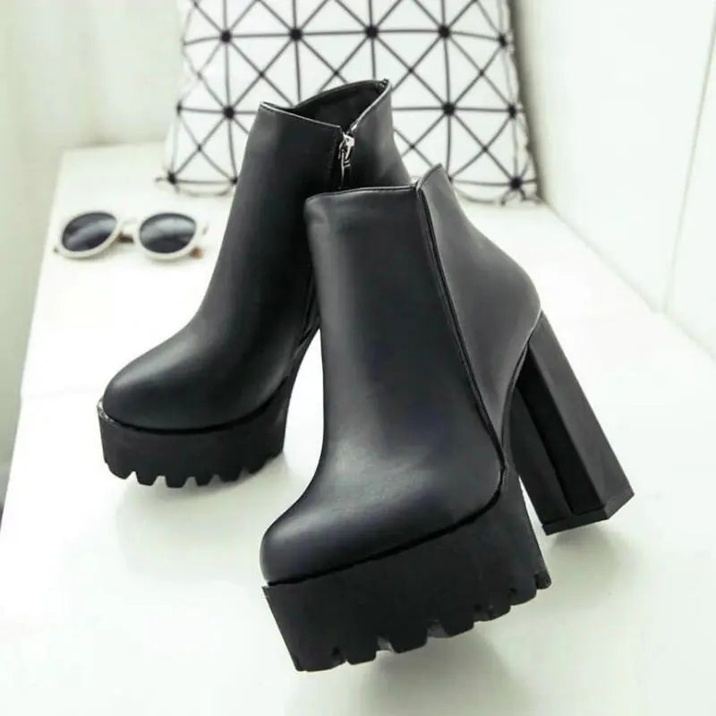 Women's Fashion Martin Boots with Fur
