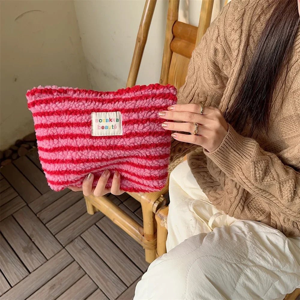 Large Capacity Cosmetic Bag Fashoin New Leopard Print Women Portable Cosmetic Storage Bag Travel Storage Make Up Organizer Case - Ageless Woman Wellness