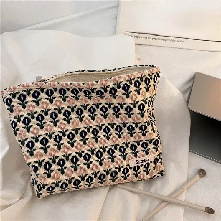 Fashion Leopard Print Makeup Bag Zipper Pouch Large Capacity Portable Toiletries Bag Cosmetic Bag for Women - Ageless Woman Wellness