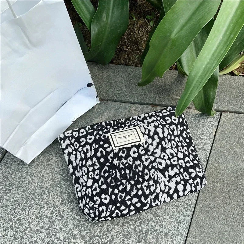 Fashion Women Leopard Cosmetic Bag Zipper Makeup Bag Pouch Canvas Lady Make Up Bag Travel Organizer Washing Makeup Beauty Case - Ageless Woman Wellness