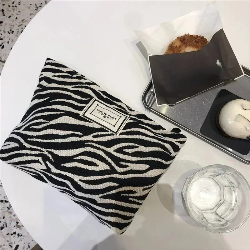 Fashion Women Leopard Cosmetic Bag Zipper Makeup Bag Pouch Canvas Lady Make Up Bag Travel Organizer Washing Makeup Beauty Case - Ageless Woman Wellness