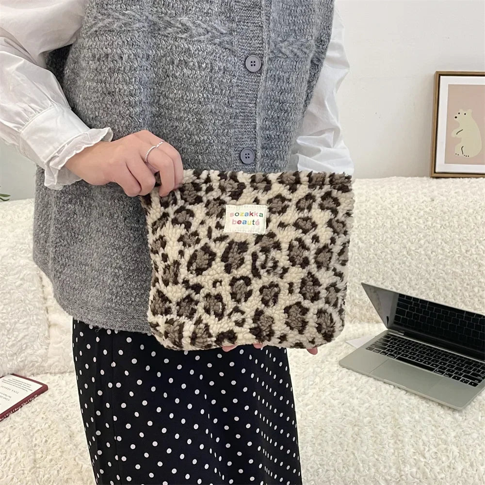 Leopard Print Large Makeup Bag Fashion Cute Toiletry Organizer Handbag for Women Girls Travel Cosmetic Organizer Beauty Case - Ageless Woman Wellness