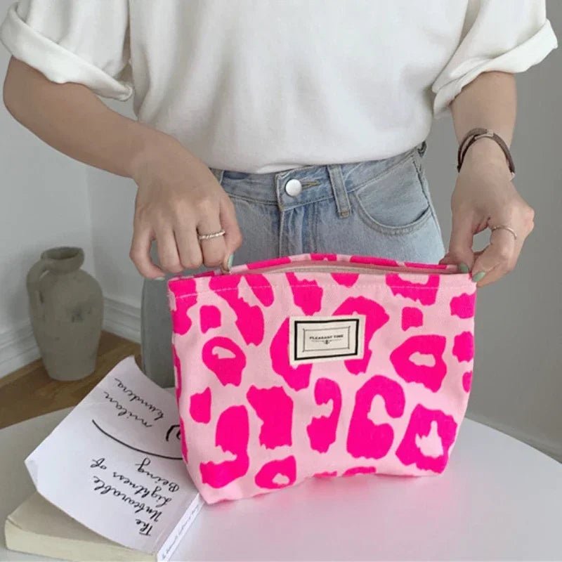 Leopard Print Cosmetic Bag Fashion Daily Clutch Makeup Bag Pouch Large Capacity Travel Toiletry Organizer Cosmetic Storage Bag - Ageless Woman Wellness