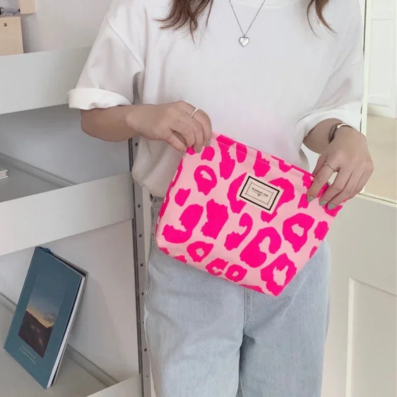 Leopard Print Cosmetic Bag Fashion Daily Clutch Makeup Bag Pouch Large Capacity Travel Toiletry Organizer Cosmetic Storage Bag - Ageless Woman Wellness